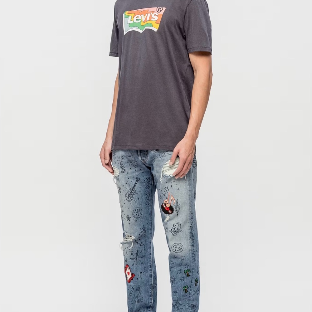 NWT 501 LEVI'S ORIGINAL FIT SCRIBBLE JEANS - Picture 4 of 6